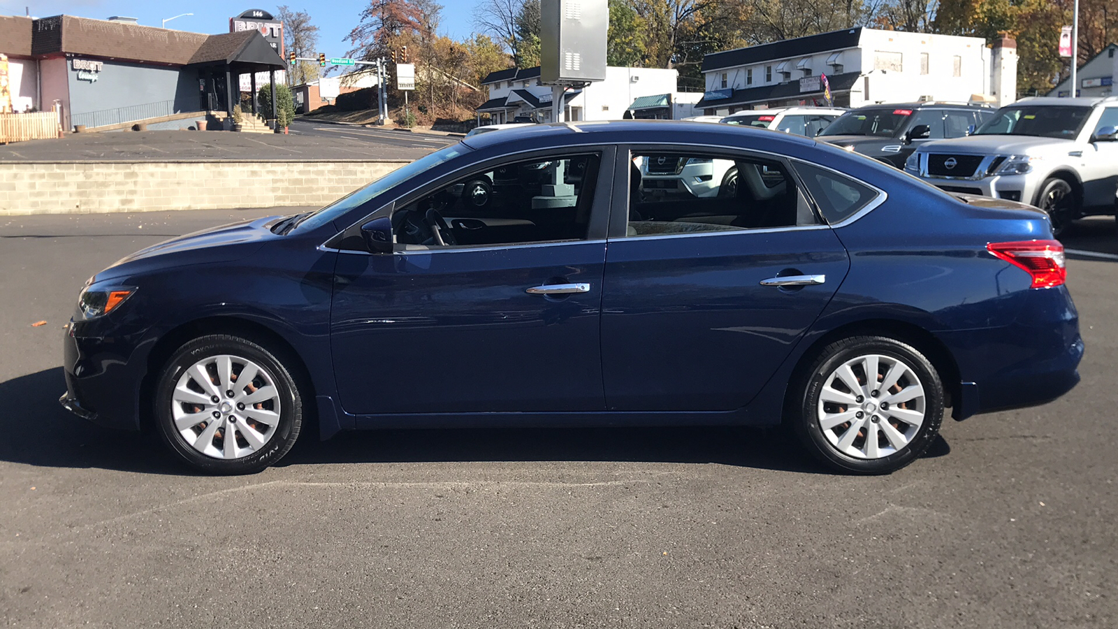 2017 Nissan Sentra S 4