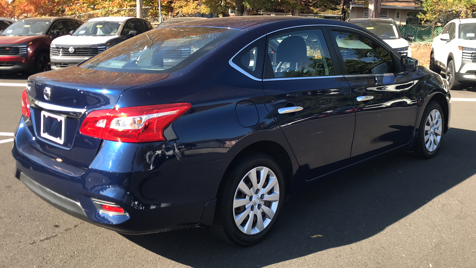 2017 Nissan Sentra S 21