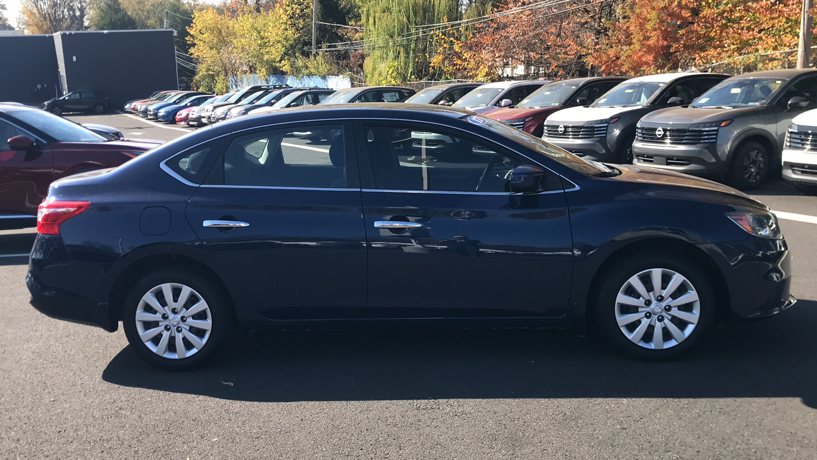 2017 Nissan Sentra S 22