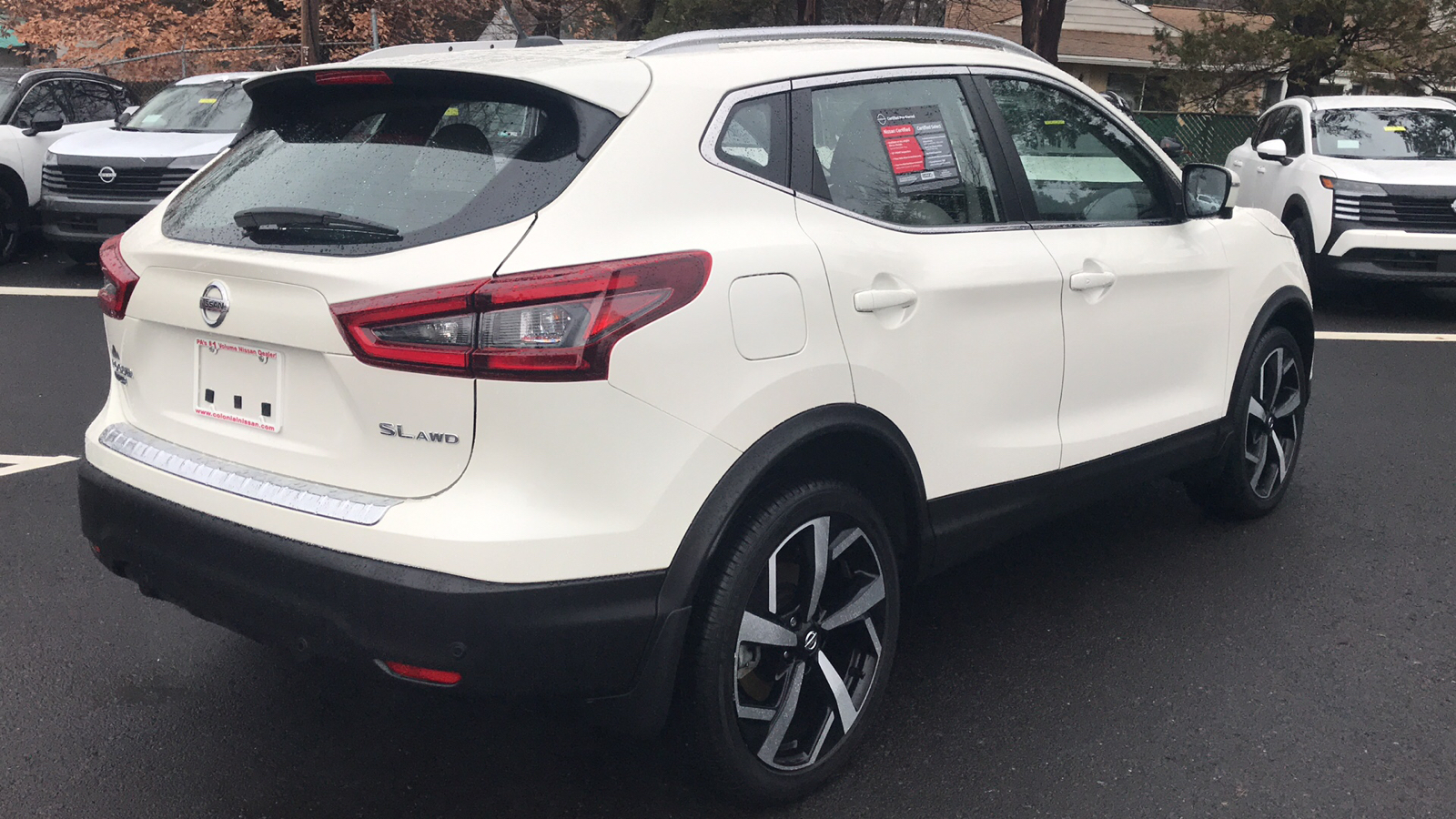 2021 Nissan Rogue Sport SL 27