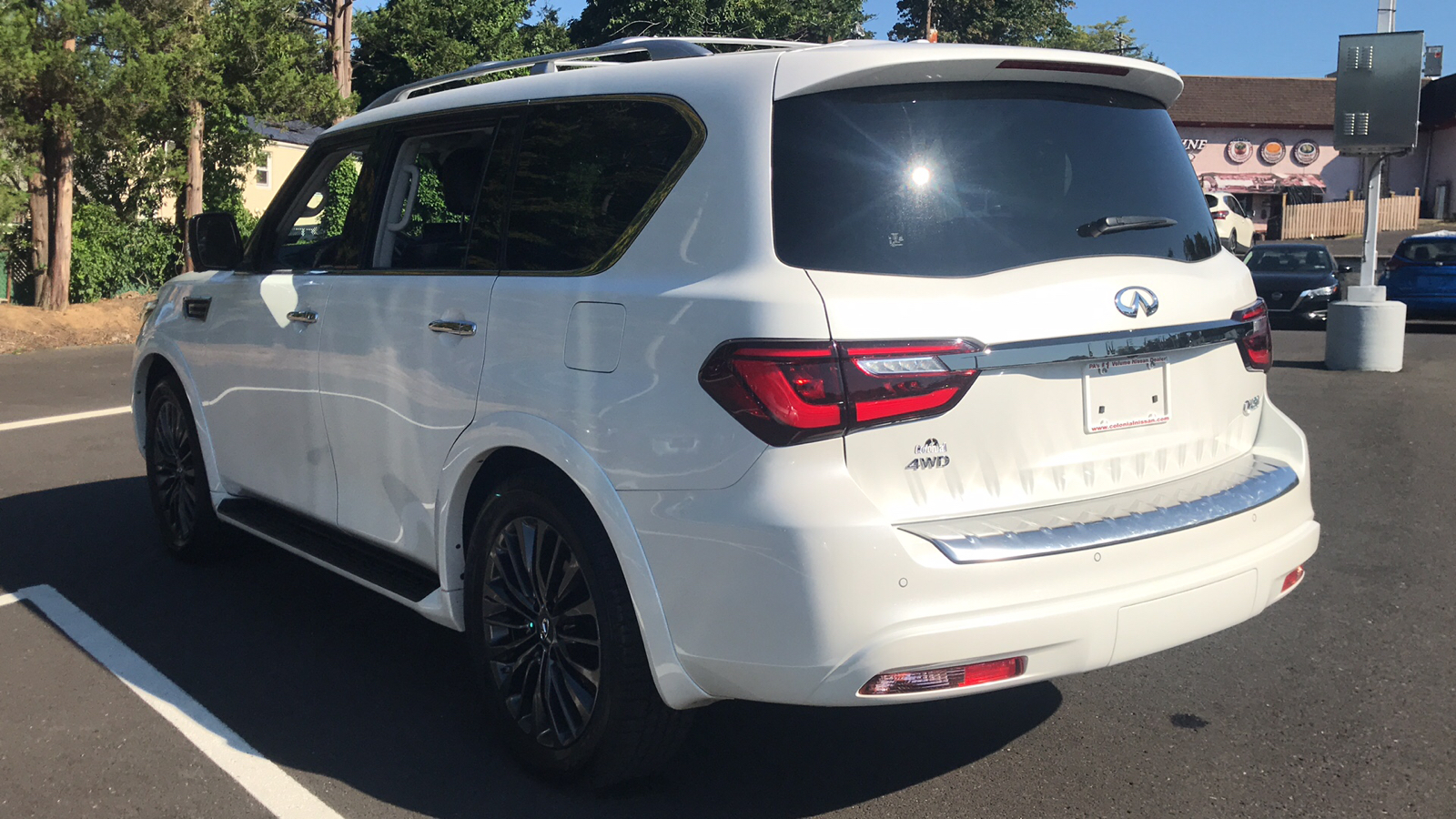 2023 INFINITI QX80 PREMIUM SELECT 24