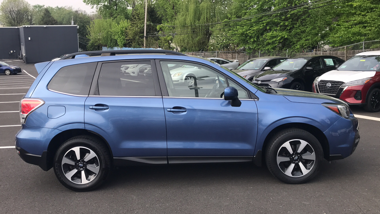 2017 Subaru Forester Limited 27