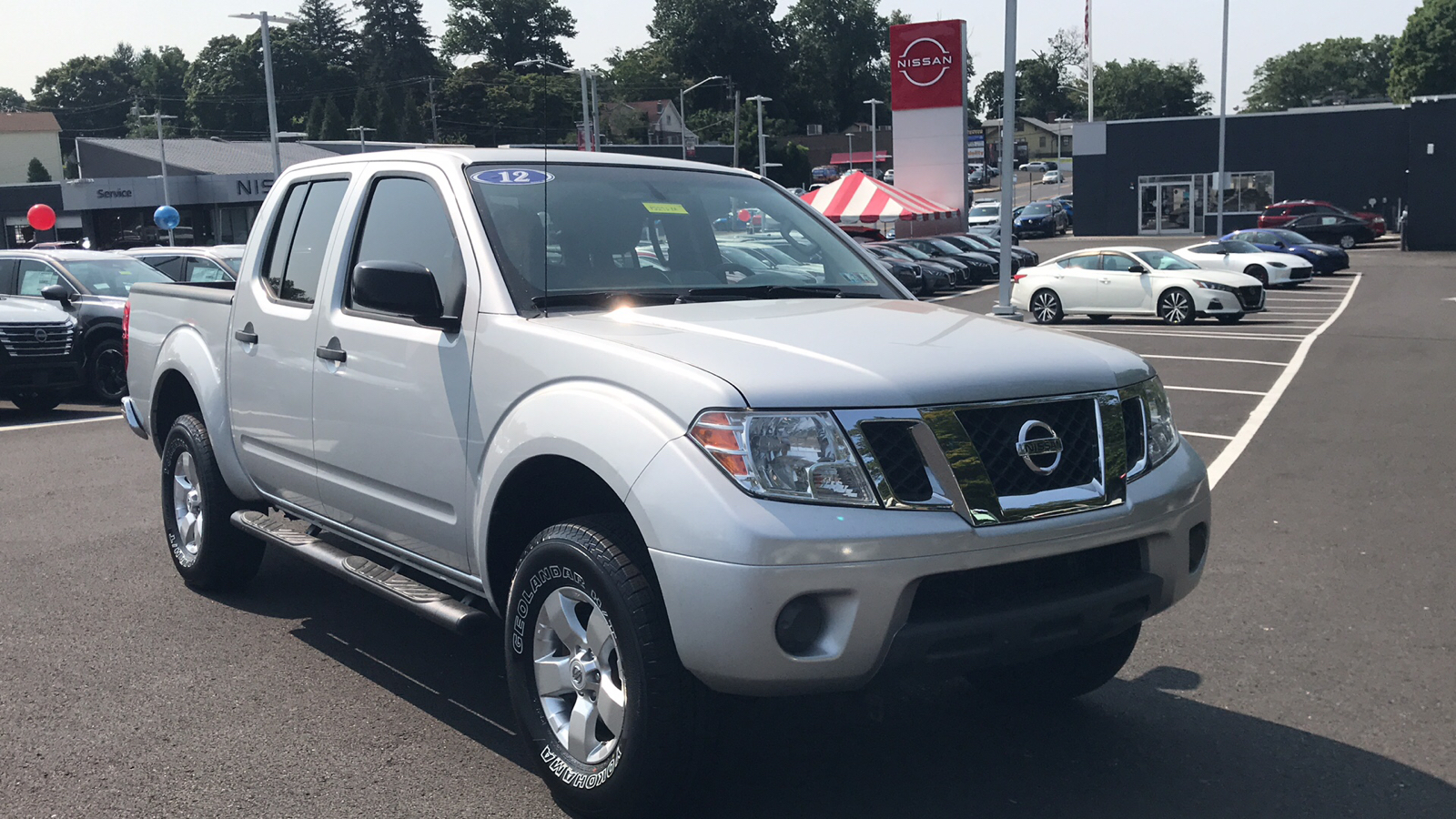 2012 Nissan Frontier SV 1