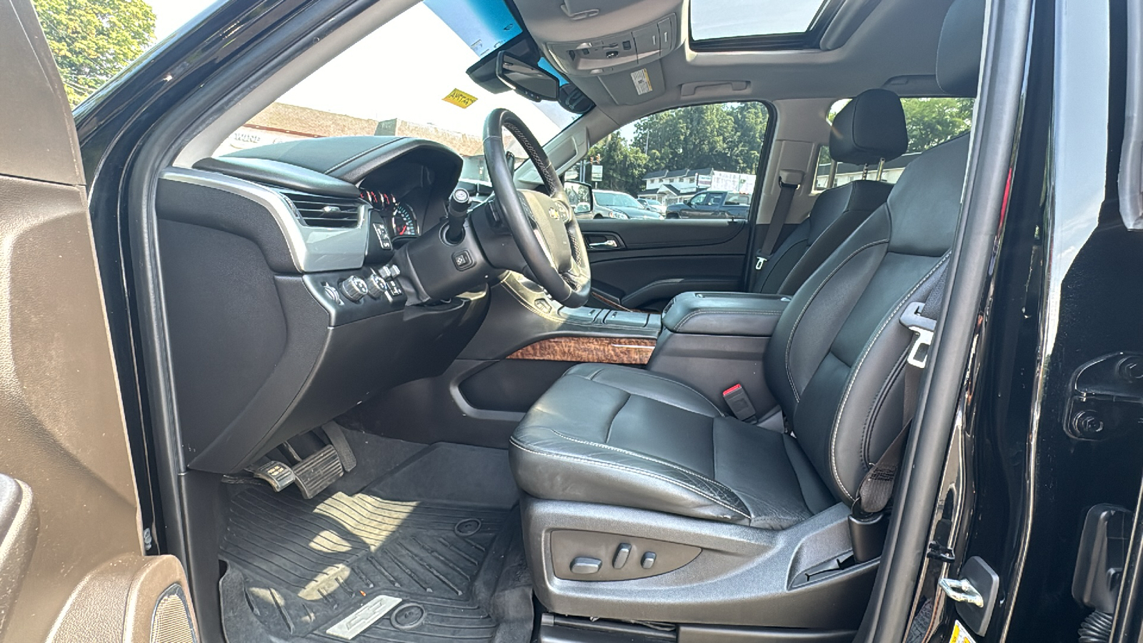 2019 Chevrolet Tahoe Premier 28