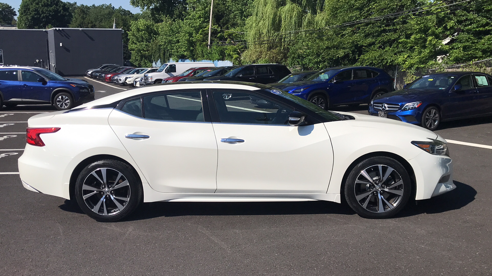 2017 Nissan Maxima 3.5 S 27