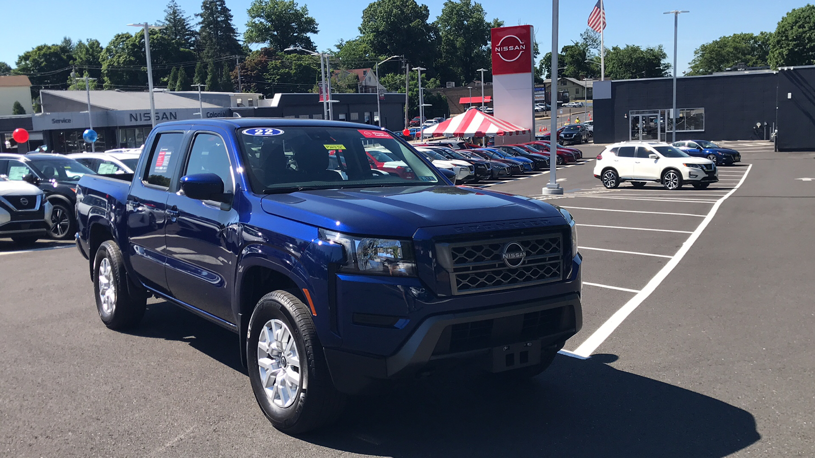 2022 Nissan Frontier SV 1