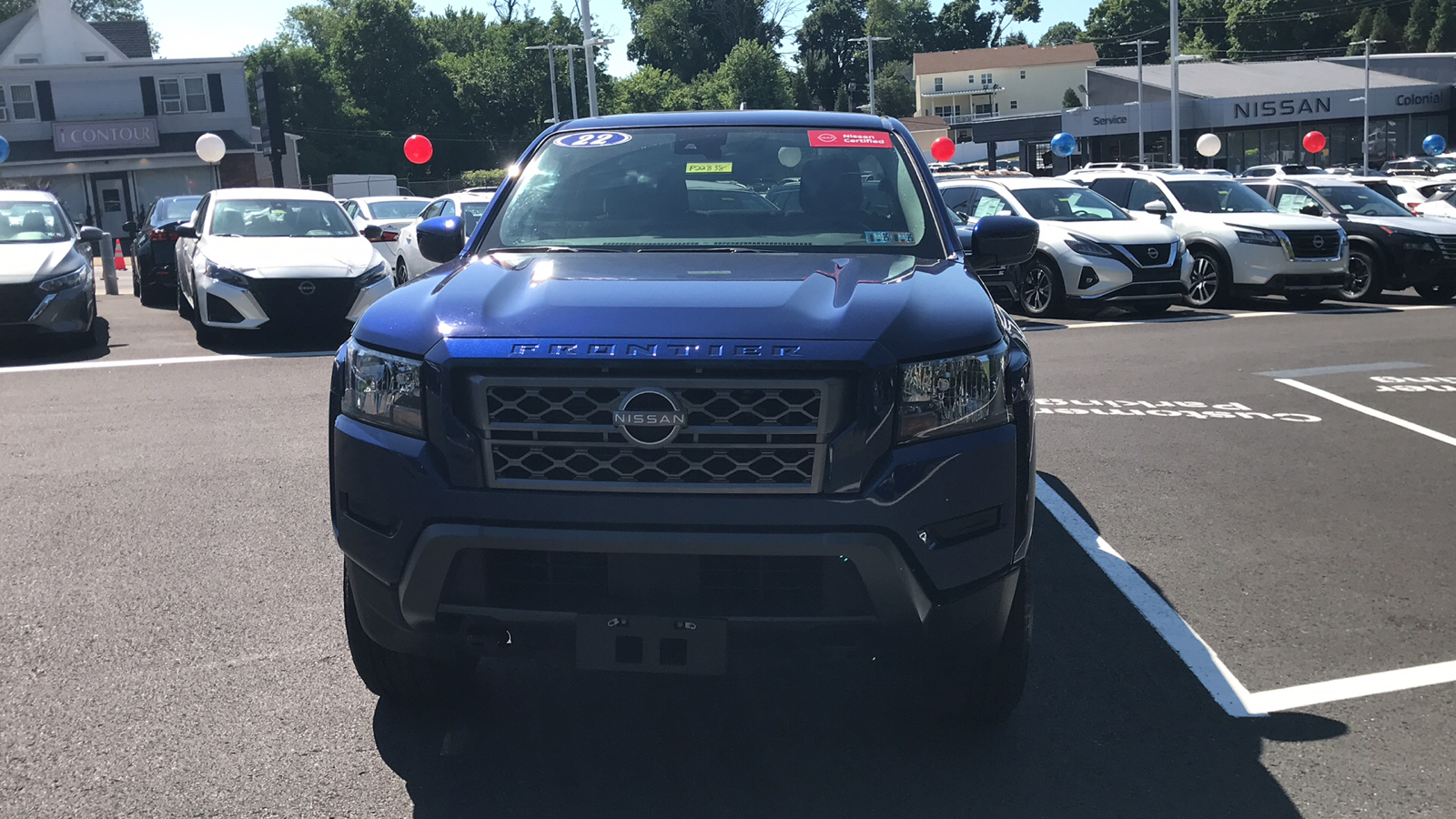 2022 Nissan Frontier SV 2