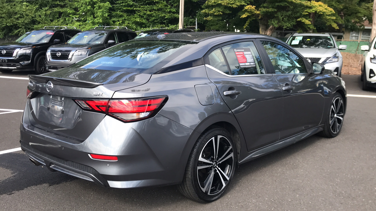 2021 Nissan Sentra SR 25