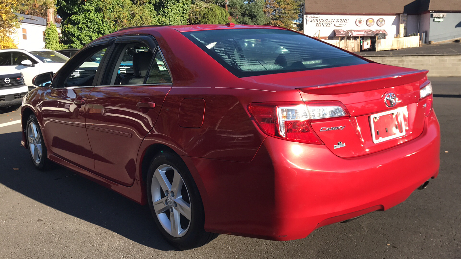 2012 Toyota Camry SE 21