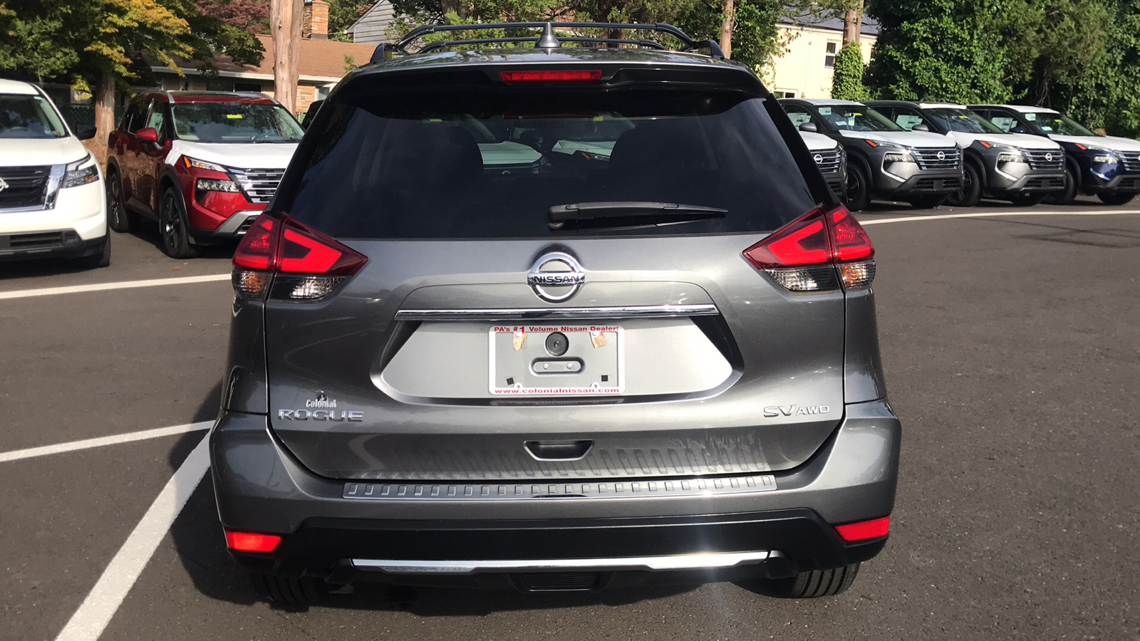 2017 Nissan Rogue SV 23