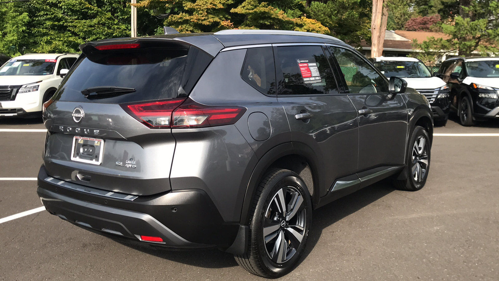 2023 Nissan Rogue SL 27