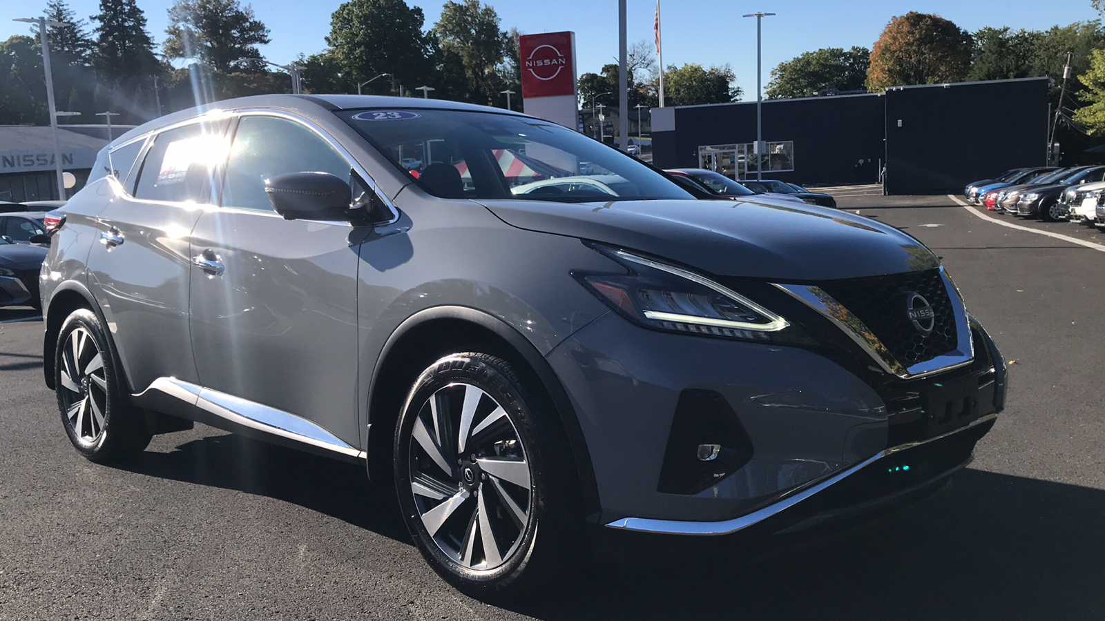 2023 Nissan Murano SL 1