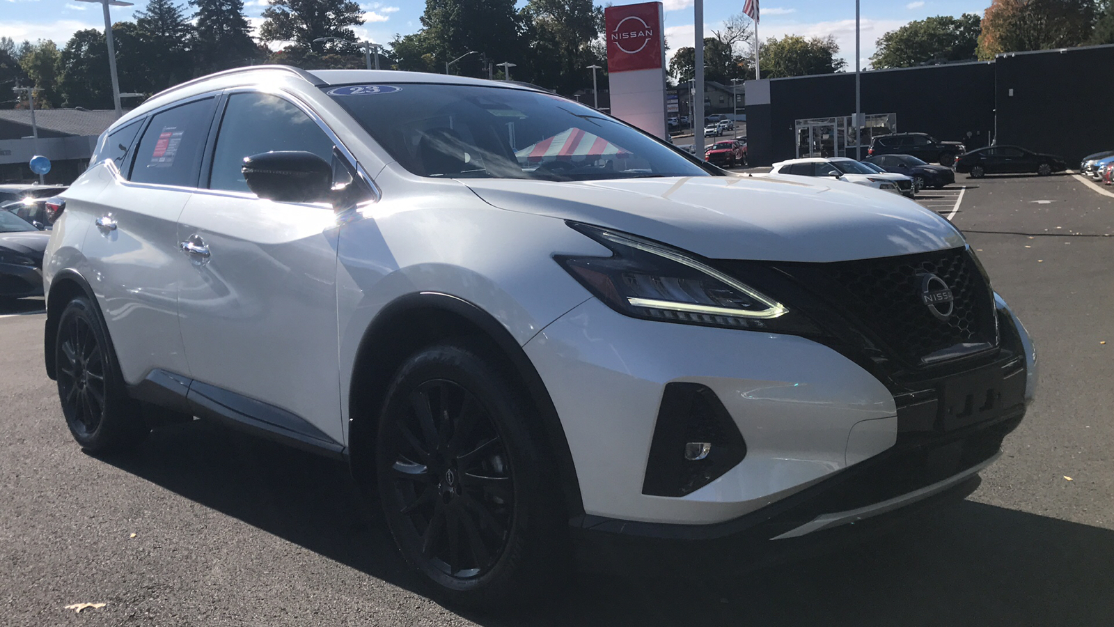 2023 Nissan Murano SV 1