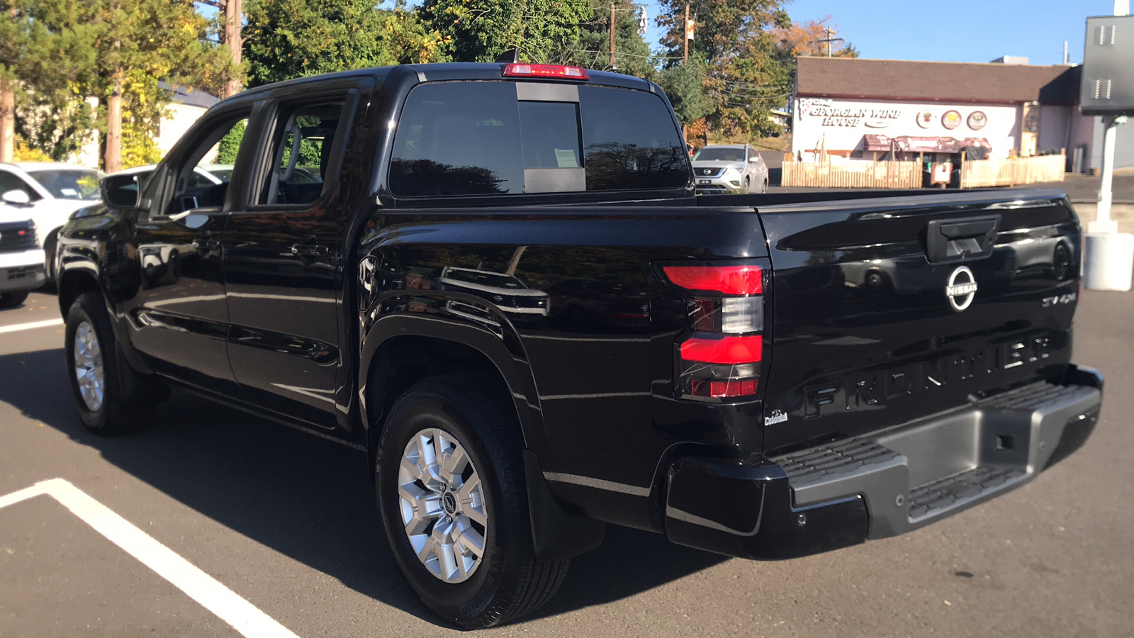 2023 Nissan Frontier SV 23