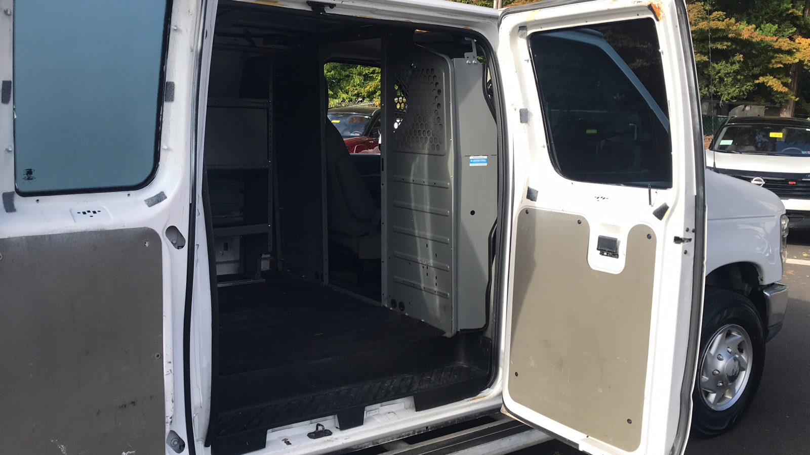 2012 Ford Econoline Cargo Van Recreational 21