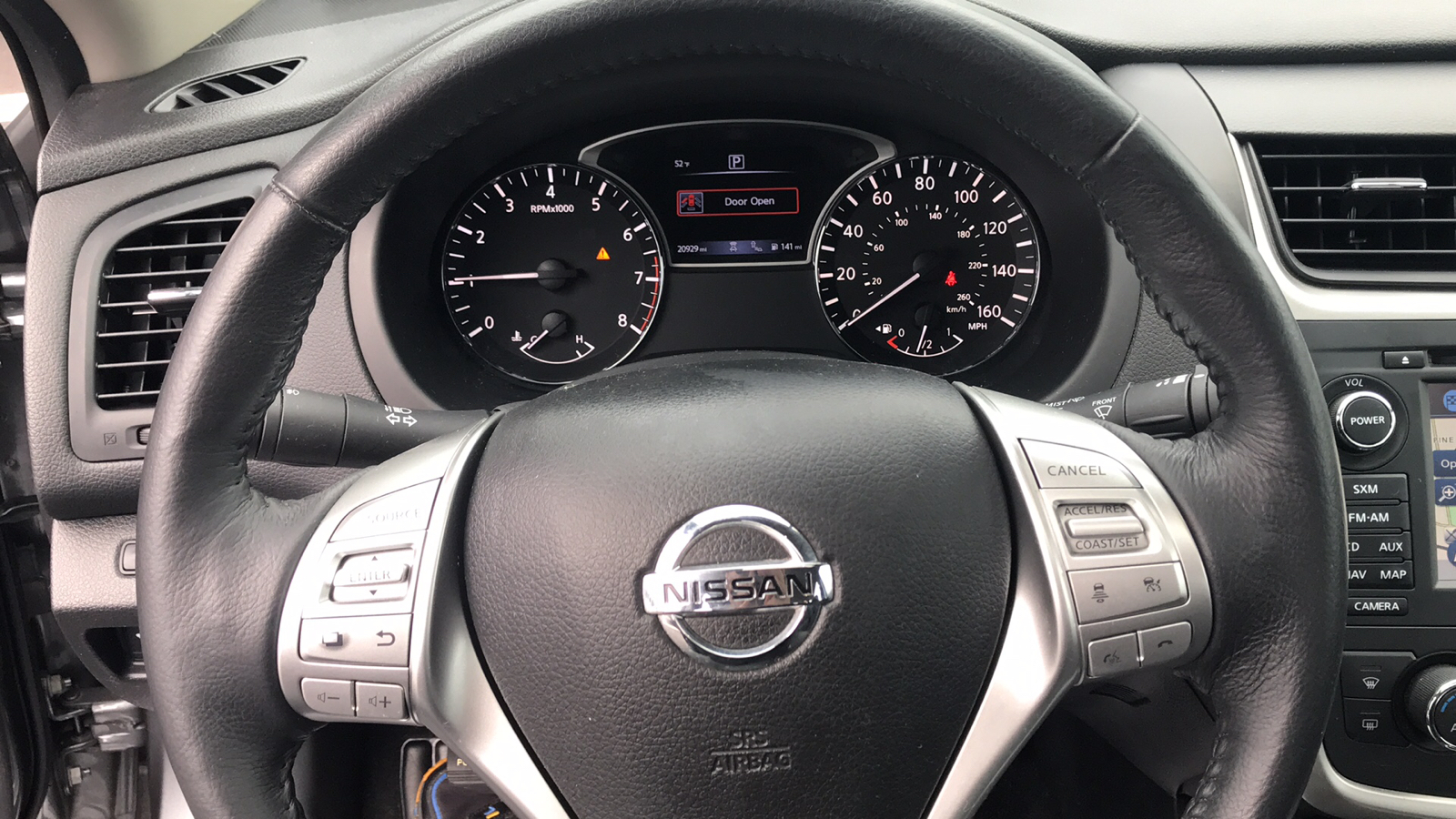 2016 Nissan Altima 2.5 SL 9