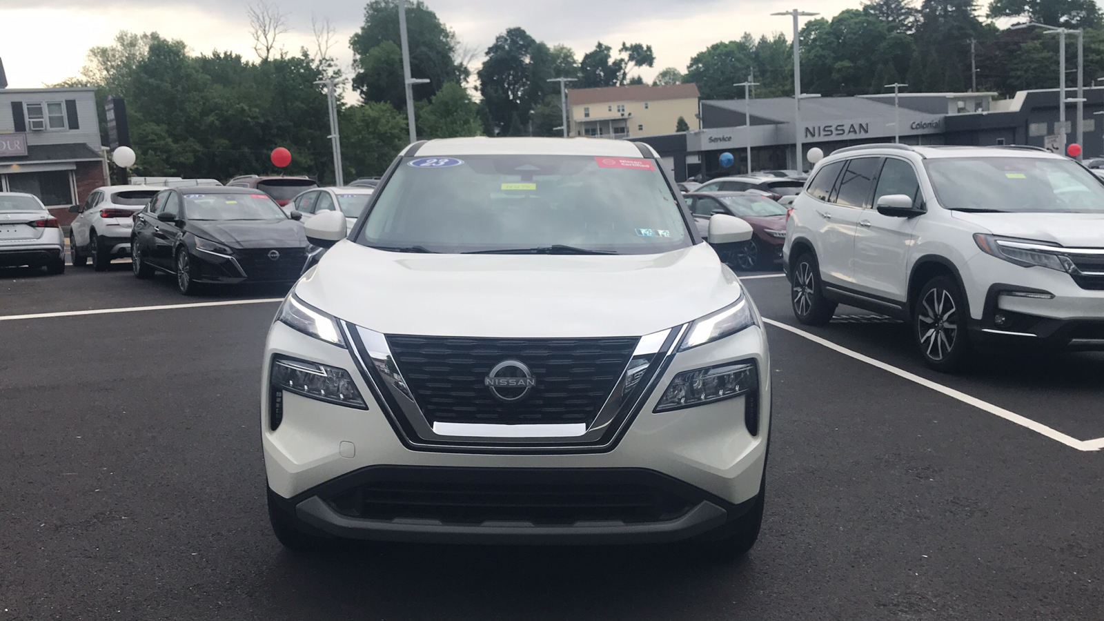 2023 Nissan Rogue SV 2