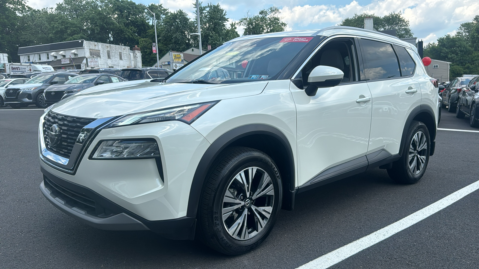 2021 Nissan Rogue SV 3