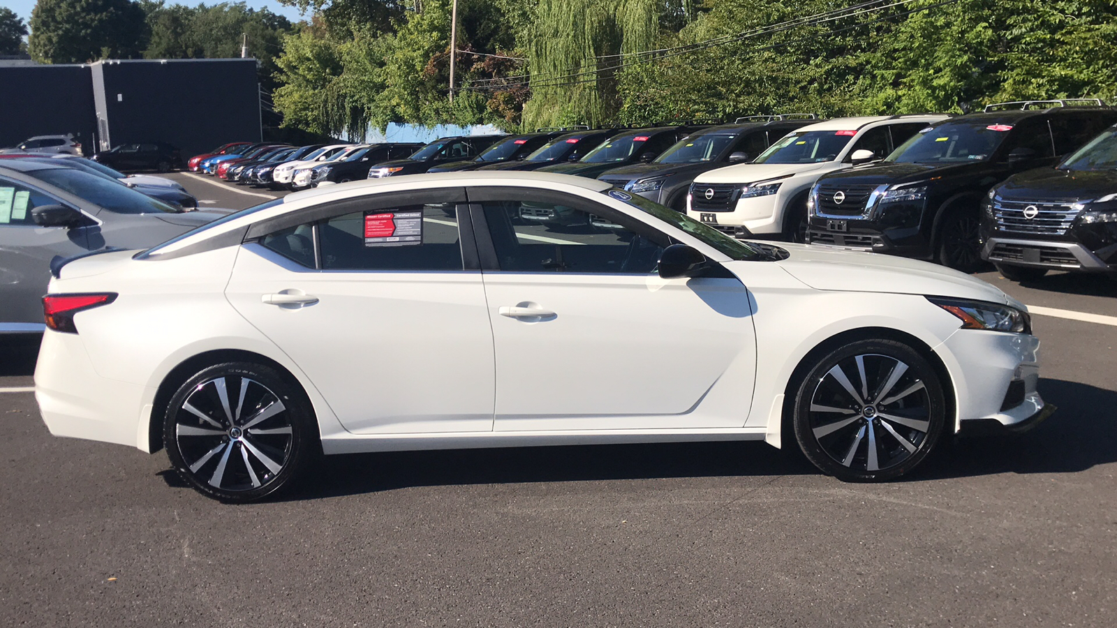 2021 Nissan Altima 2.5 SR 25