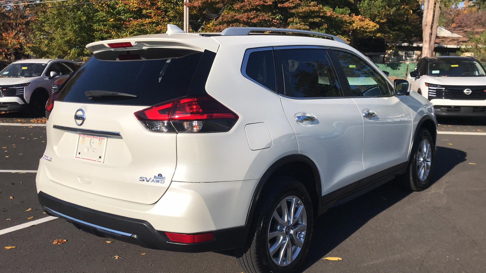 2017 Nissan Rogue SV 27