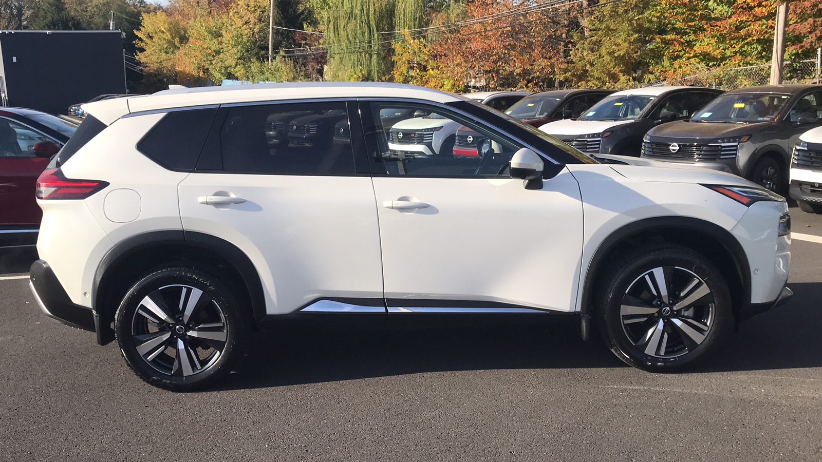 2021 Nissan Rogue Platinum 29