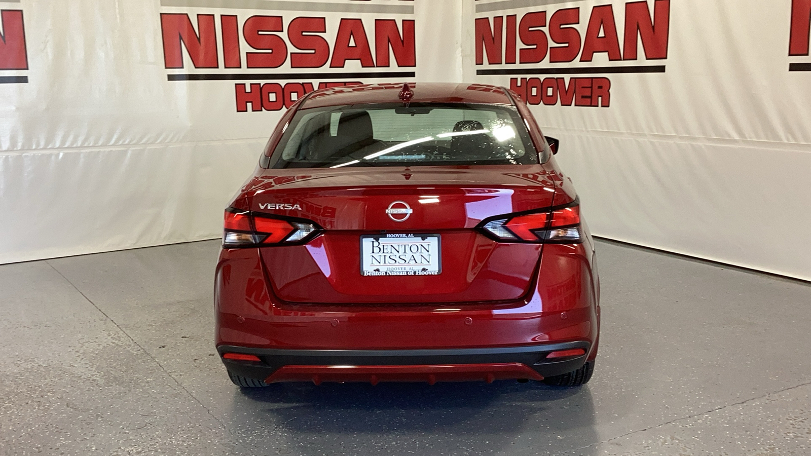 2024 Nissan Versa 1.6 SV 5