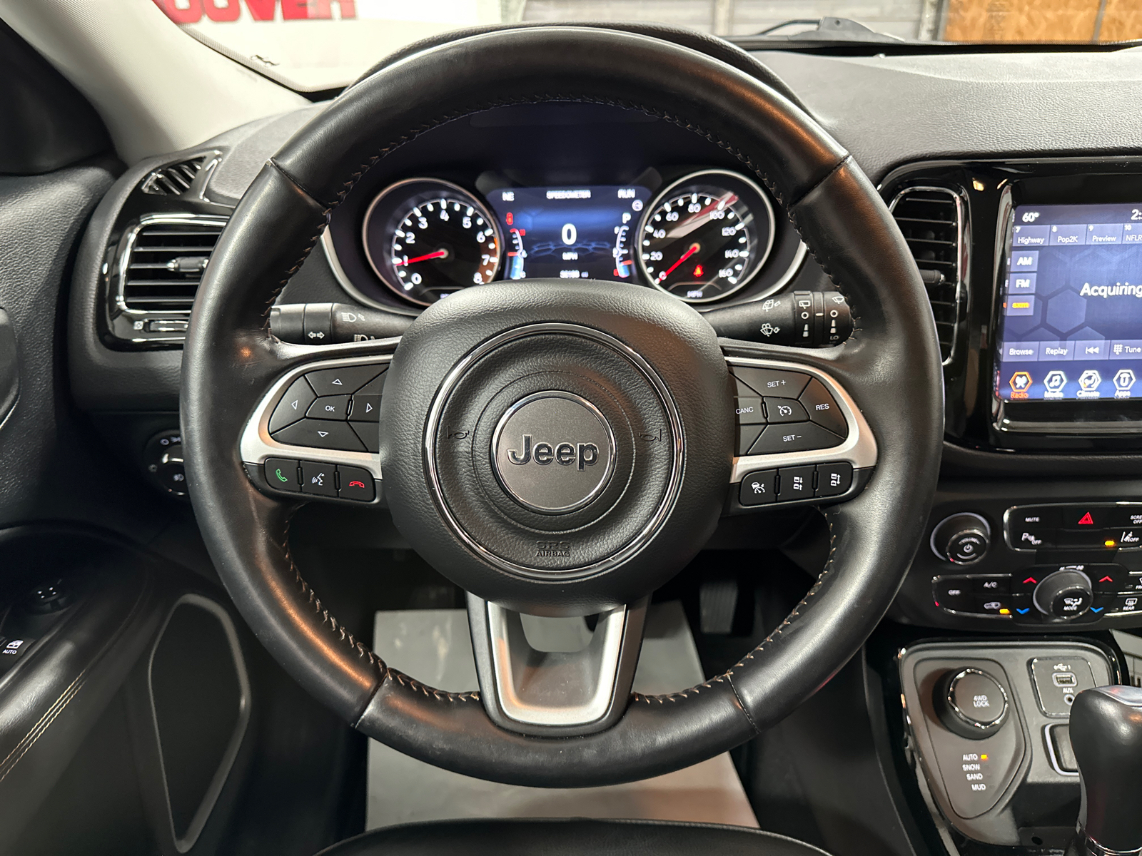 2021 Jeep Compass  24