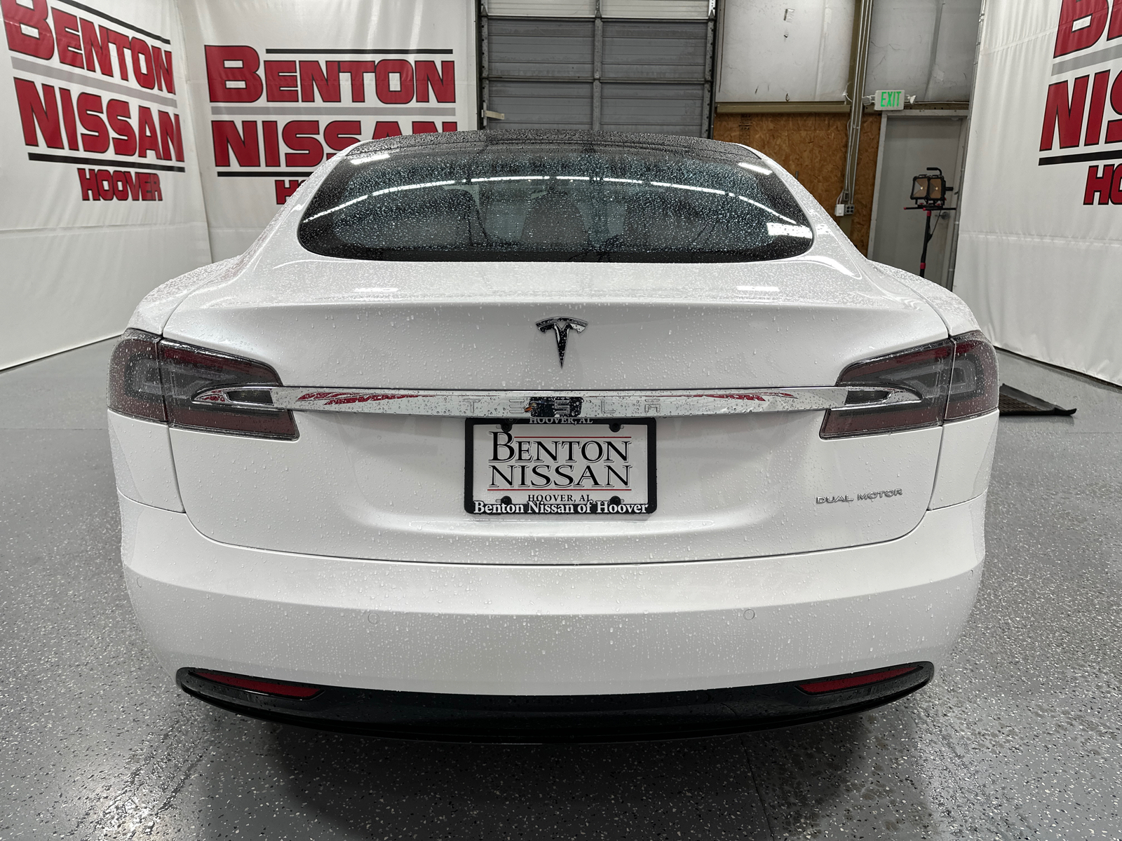 2020 Tesla Model S  4