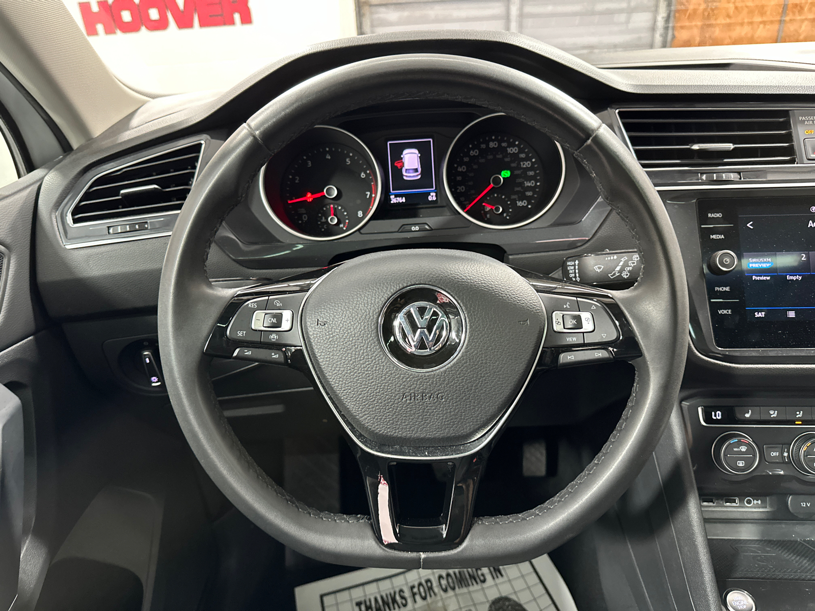 2020 Volkswagen Tiguan 2.0T SEL 26