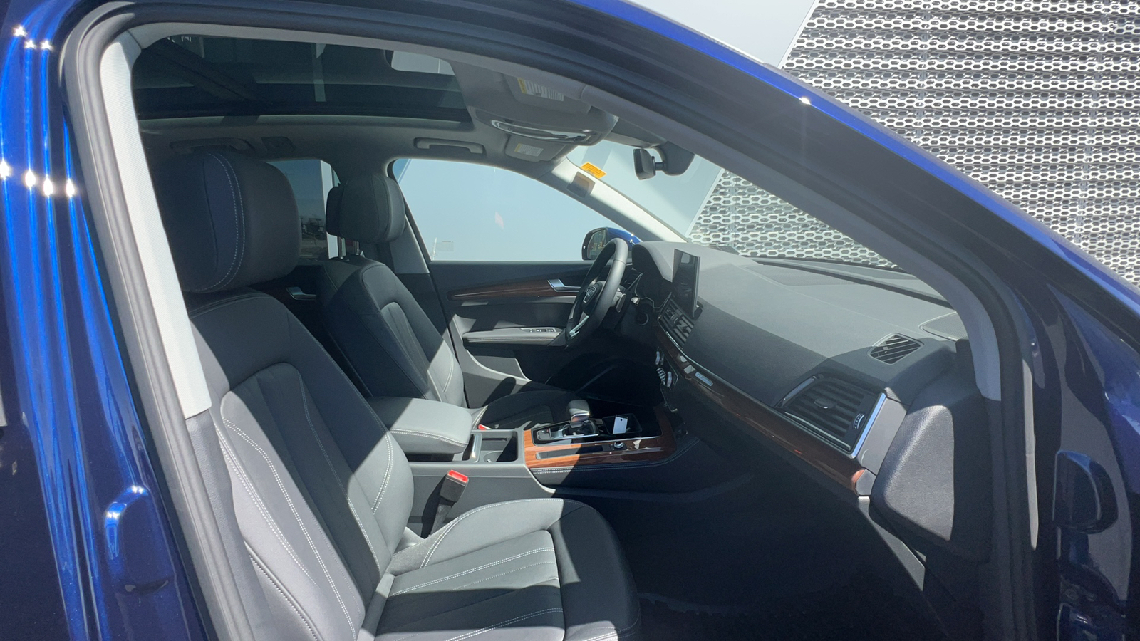 2022 Audi Q5 45 S line Premium Plus 6