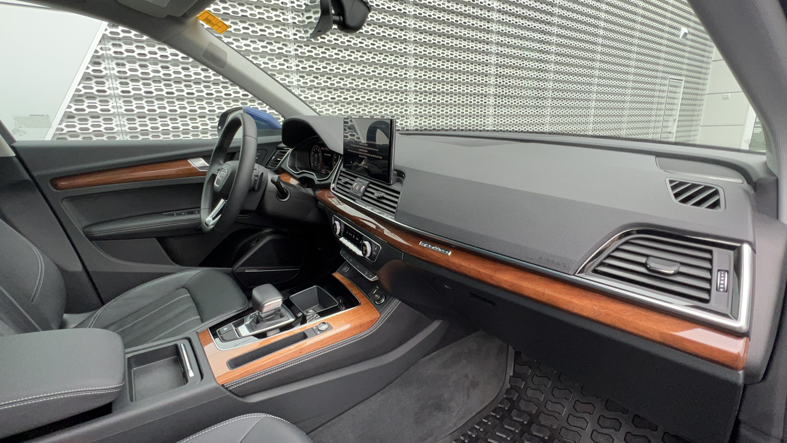 2022 Audi Q5 45 S line Premium Plus 7