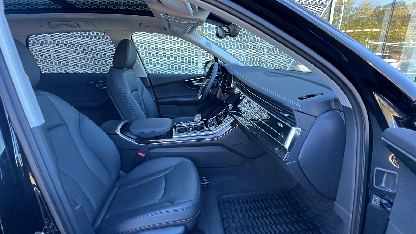 2023 Audi Q7 45 Premium Plus 7