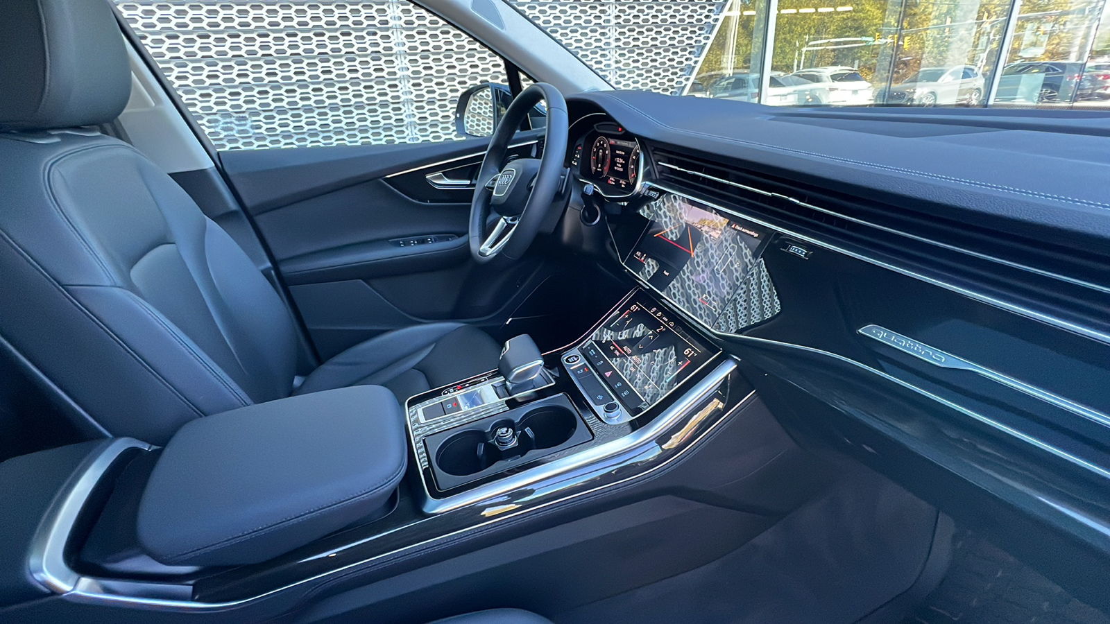 2023 Audi Q7 45 Premium Plus 11