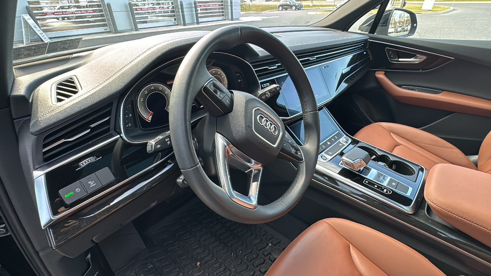 2023 Audi Q7 55 Premium 42
