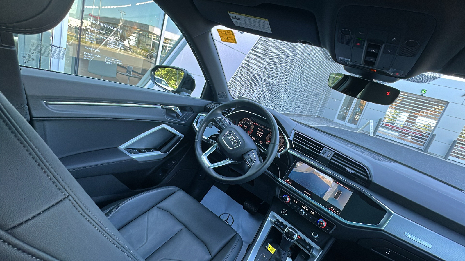 2023 Audi Q3  59