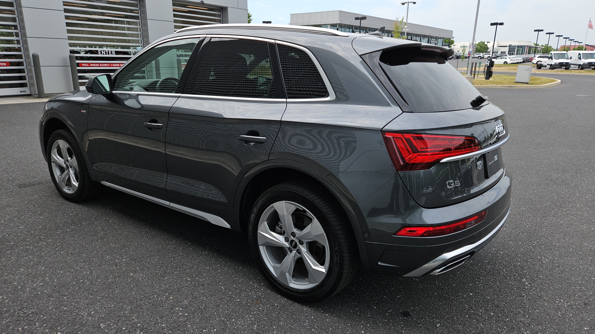 2023 Audi Q5 45 S line Prestige 11