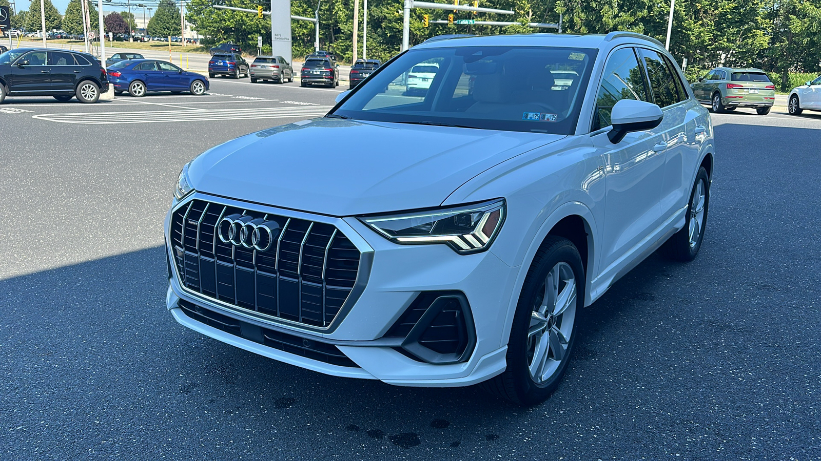 2024 Audi Q3 Premium 40