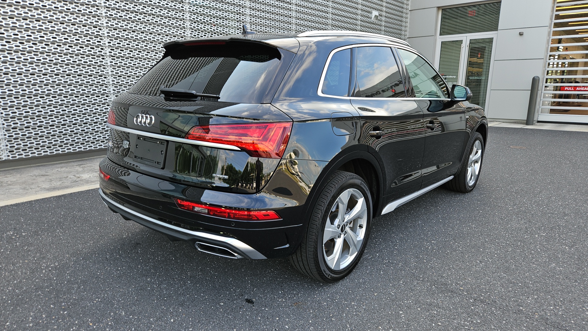 2024 Audi Q5 45 S line Premium Plus 5