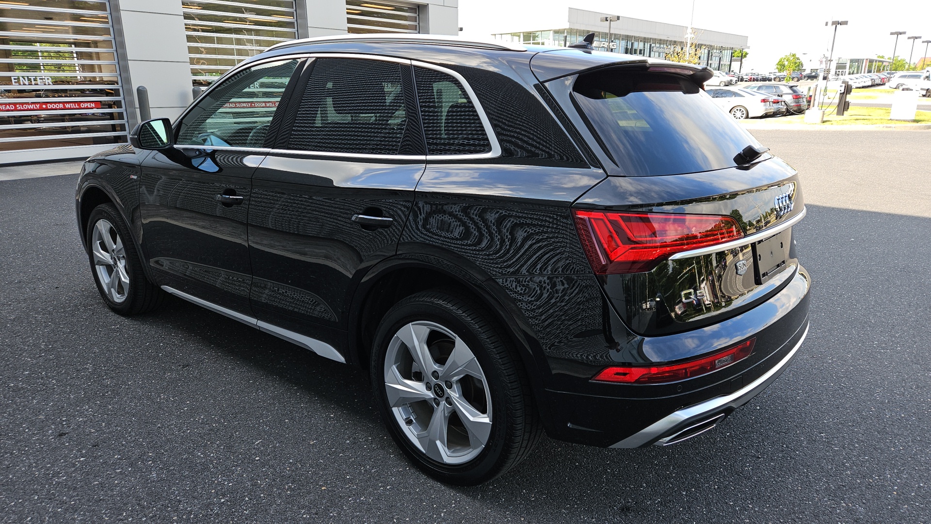 2024 Audi Q5 45 S line Premium Plus 11