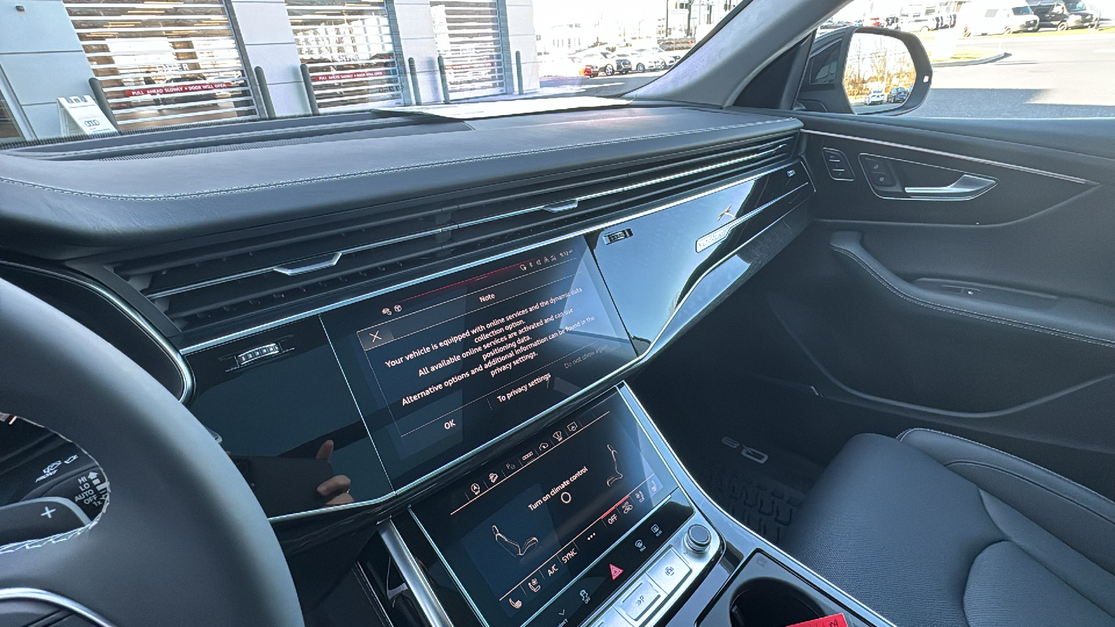 2024 Audi Q8 55 Prestige 40