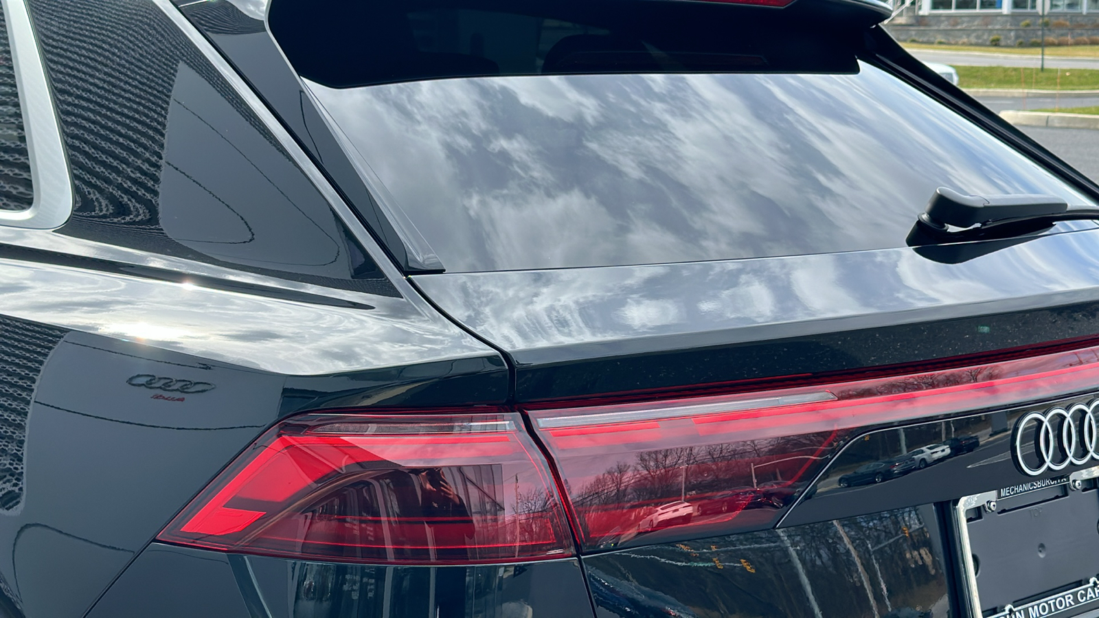 2024 Audi Q8 55 Prestige 24