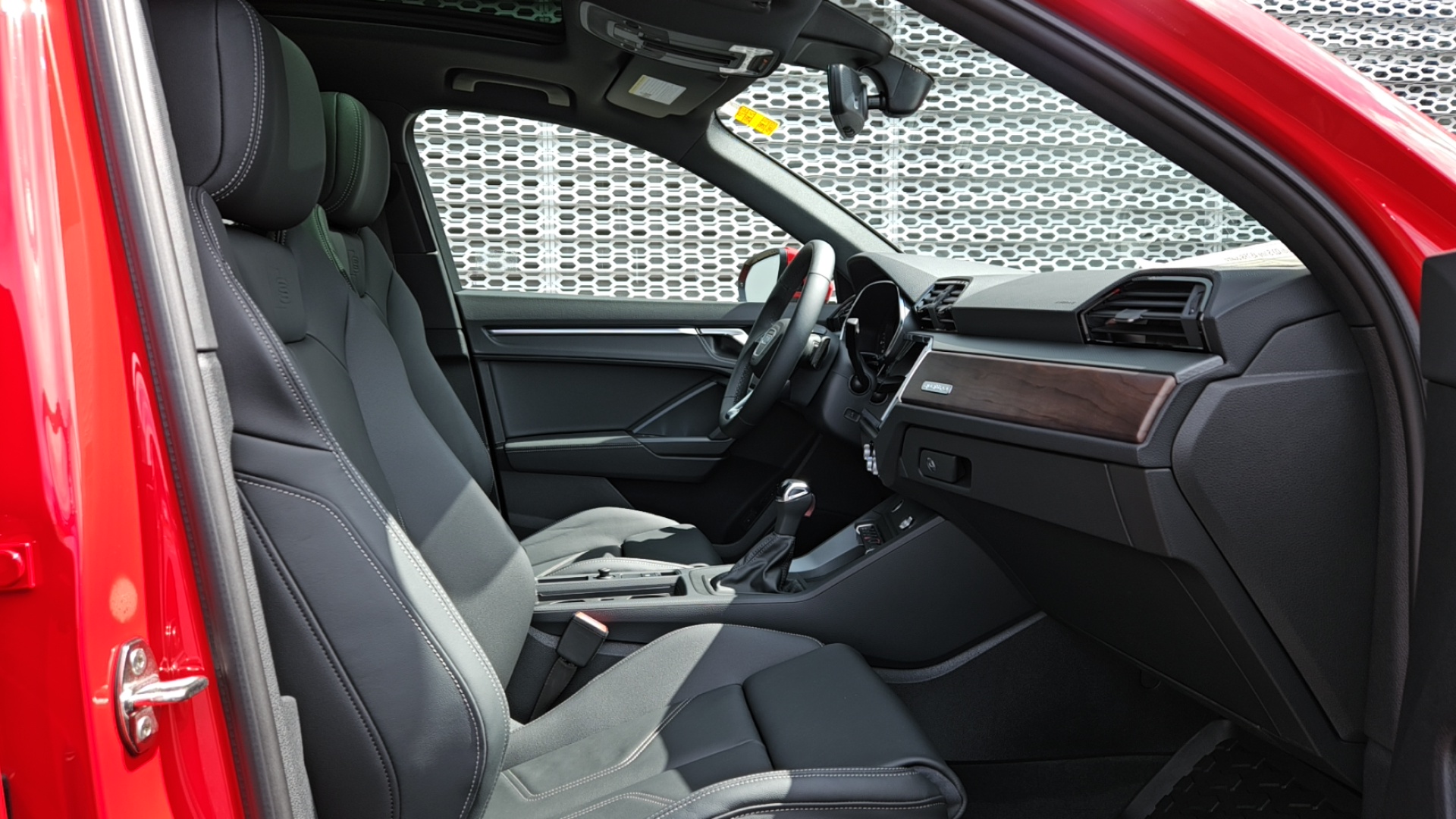 2024 Audi Q3 Premium Plus 33