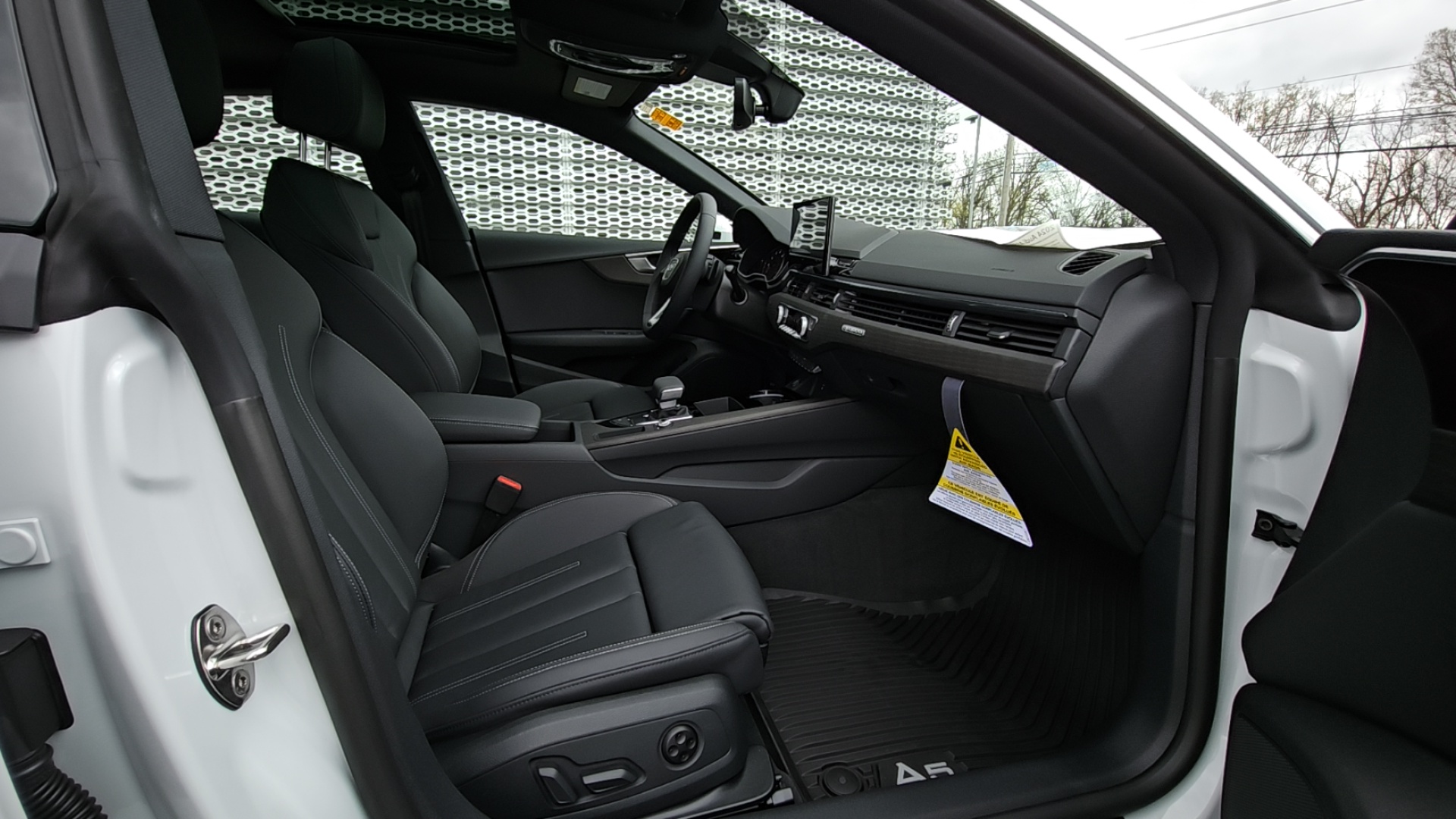 2024 Audi A5 Sportback 45 S line Premium 31
