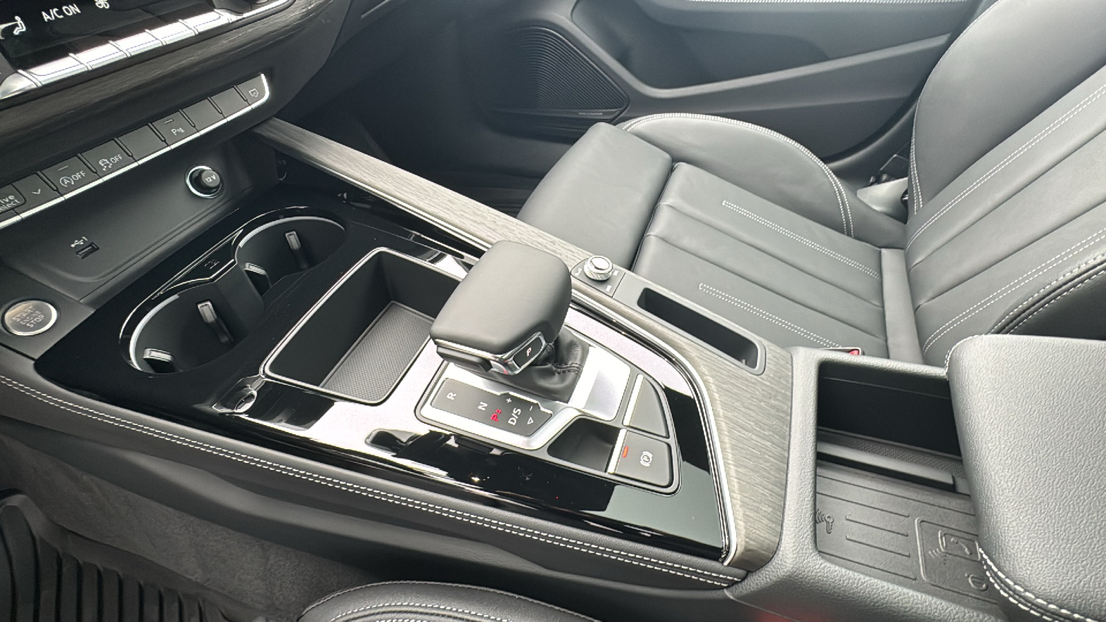 2024 Audi A5 Sportback Premium Plus 37