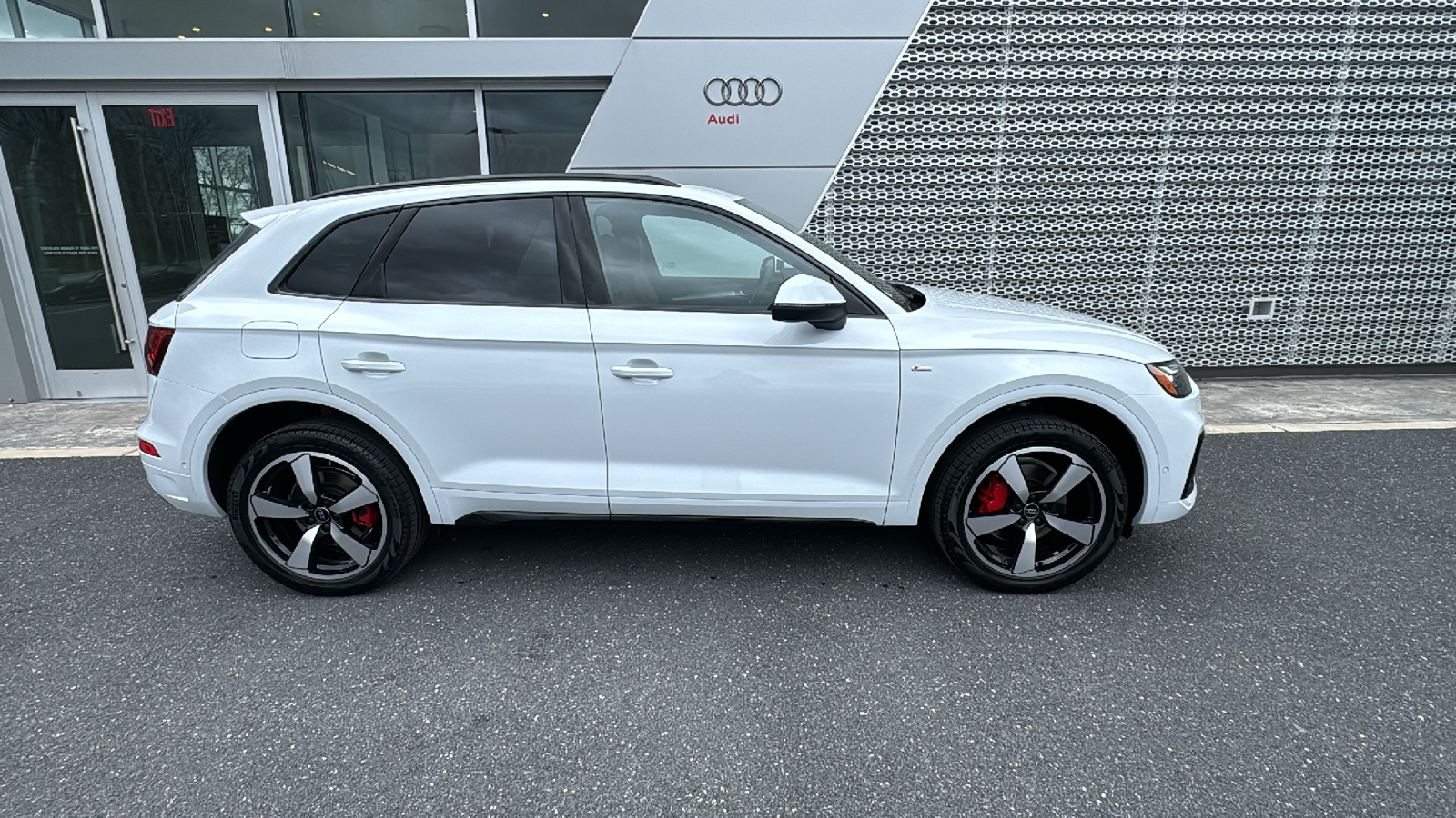 2024 Audi Q5  5
