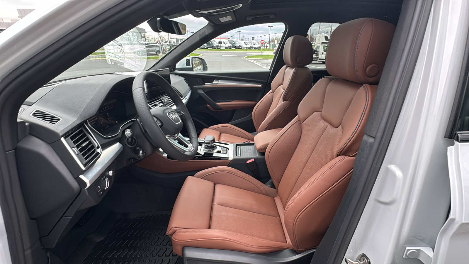 2024 Audi Q5  36