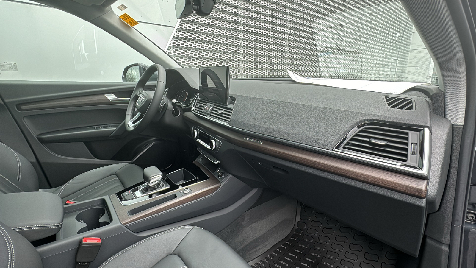 2024 Audi Q5 40 Premium 10