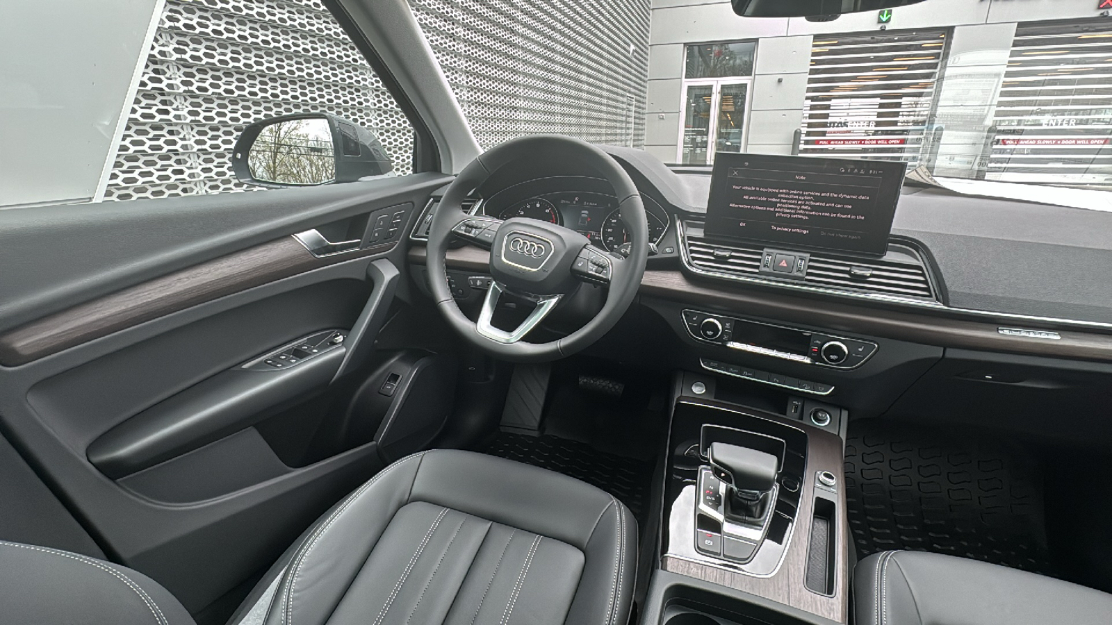 2024 Audi Q5 40 Premium 17