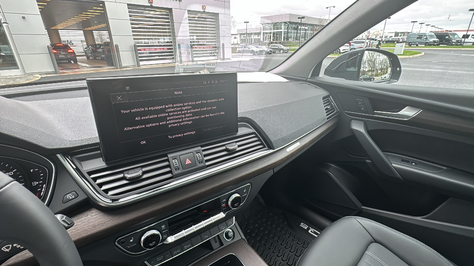 2024 Audi Q5 40 Premium 34