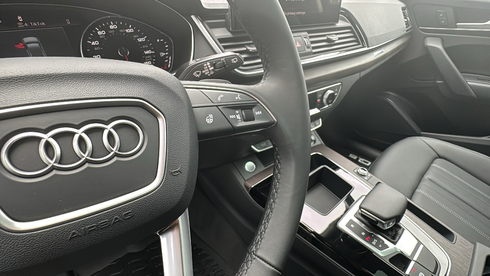 2024 Audi Q5 40 Premium 37